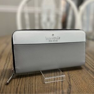 Kate Spade NEW leather zip around wallet